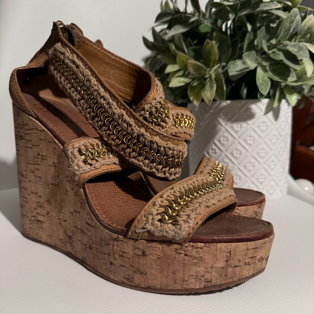 Tory Burch Women's Wedge Sandals Tan Lucian Chain Crochet-Trimmed Size 9M